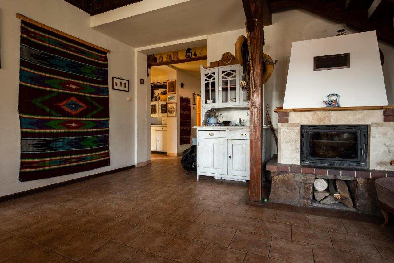 Modryna Ranczo Bed & Breakfast Krasiczyn Exterior foto